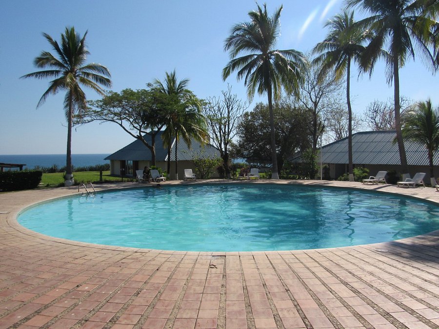Qué esperar de un hotel familiar con piscinas en La Libertad
